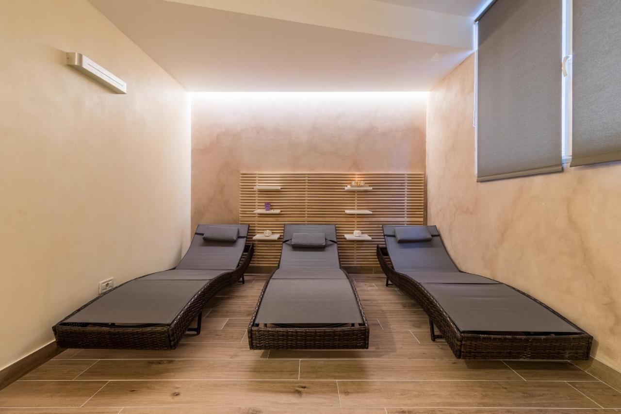 Superior Del Mar Apartmanhotel Banjole