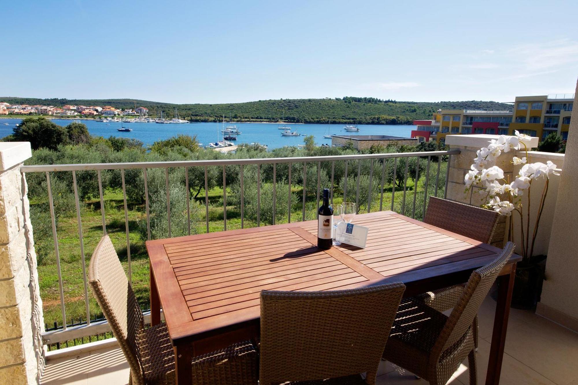 Apartmanhotel Superior Del Mar 4*